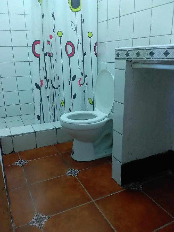 לאון Hostal Casa Ivana מראה חיצוני תמונה